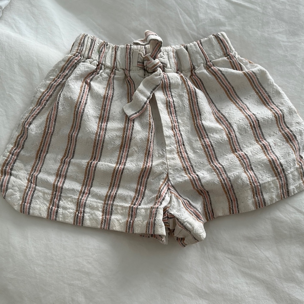 Zara Girls striped Linen Shorts, size 6